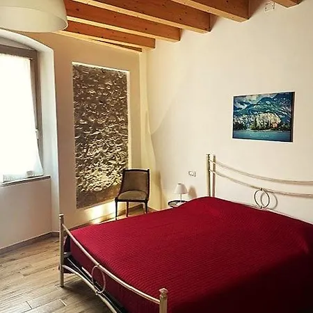 Le Logge Del Garda Gæstehus *