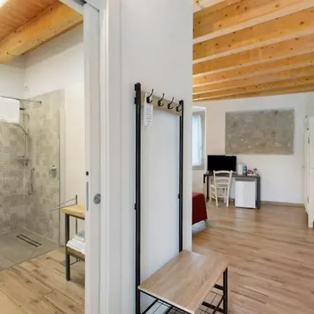 Le Logge Del Garda 4* San Felice del Benaco