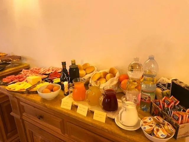 Le Logge Del Garda Gæstehus San Felice del Benaco