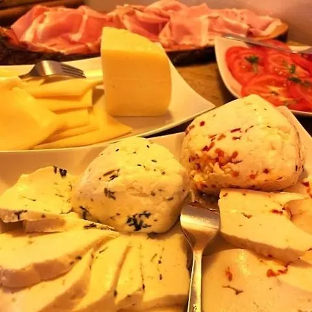 Konukevi Le Logge Del Garda